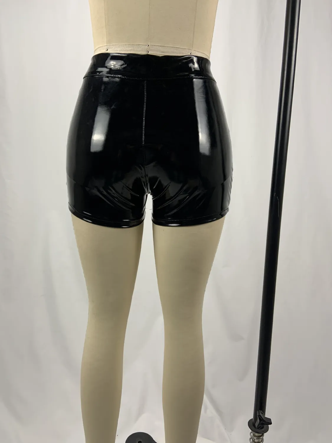 Pu Leather Shorts Solid Color Fashion Sexy Bodycon Plus Size Shorts - Image 2