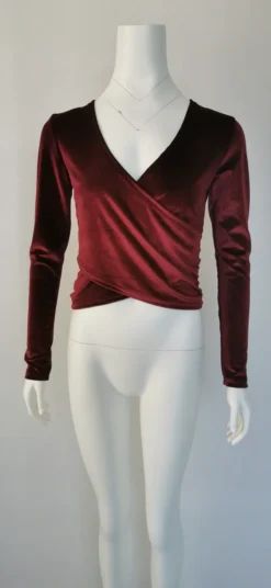 Women V Neck Velvet Crop T-Shirt