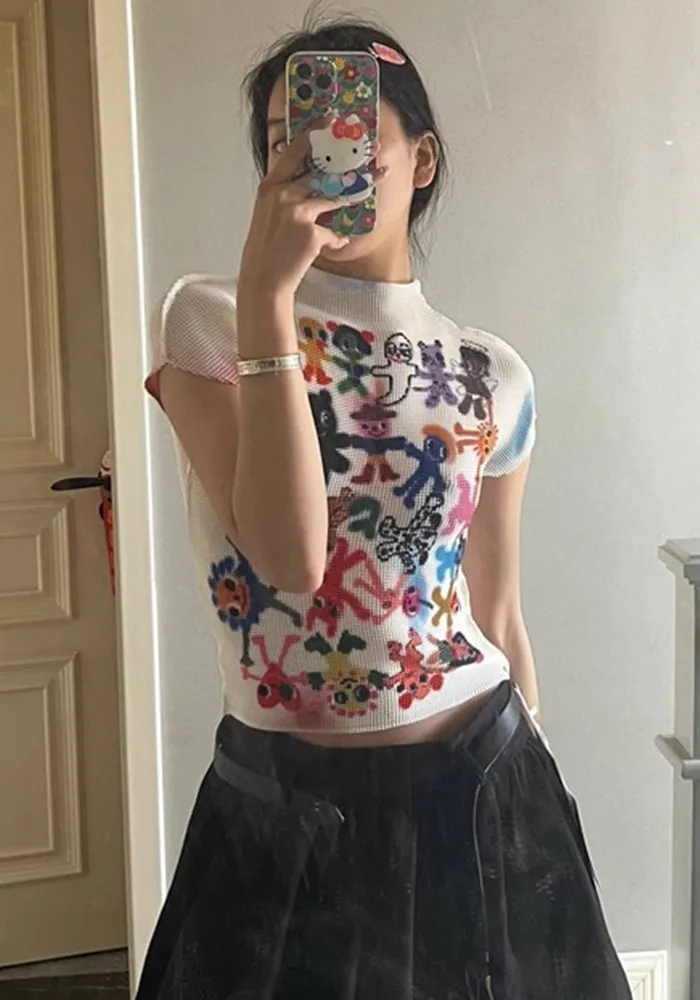 Ladies Print Short Sleeve Graffiti Top - Image 5