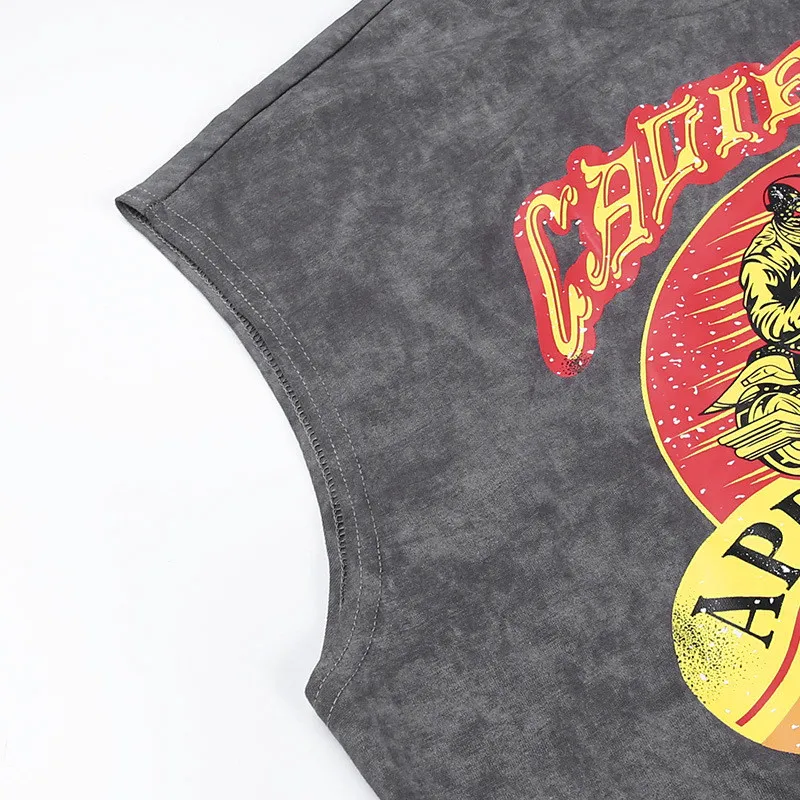 Women Sleeveless Printed Loose Tank Top - Image 12