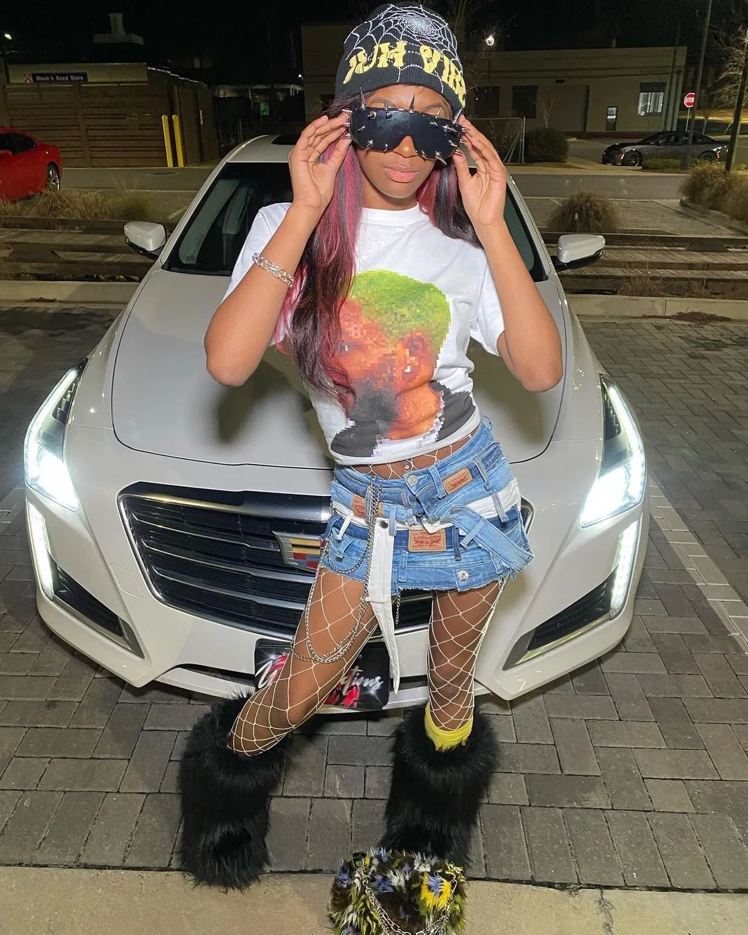 Summer Casual Loose Pure Cotton Mosaic Character Round Neck Short-sleeved T-shirt For Women - Image 9