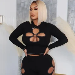 Women Round Neck Four Leaf Cutout Solid Long Sleeve Crop Top