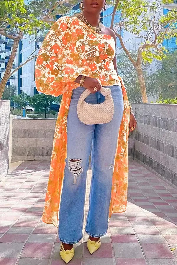 Women Sexy Print Single Sleeve Bell Bottom Sleeve Top - Image 6