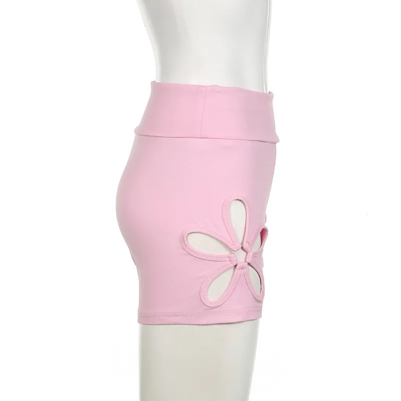 Fashionable Hollow Floral Shorts Outdoor Wear Patchwork Ring Casual Sweatpants - Image 2